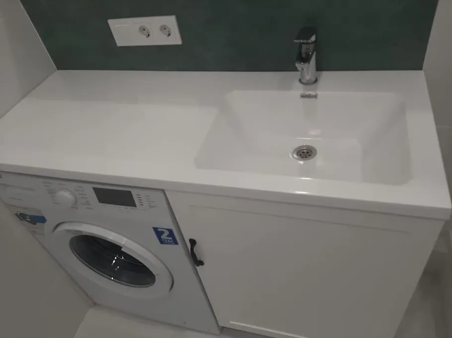 Светлая , Уютная Однокомнатная Квартира Almaty Apartment